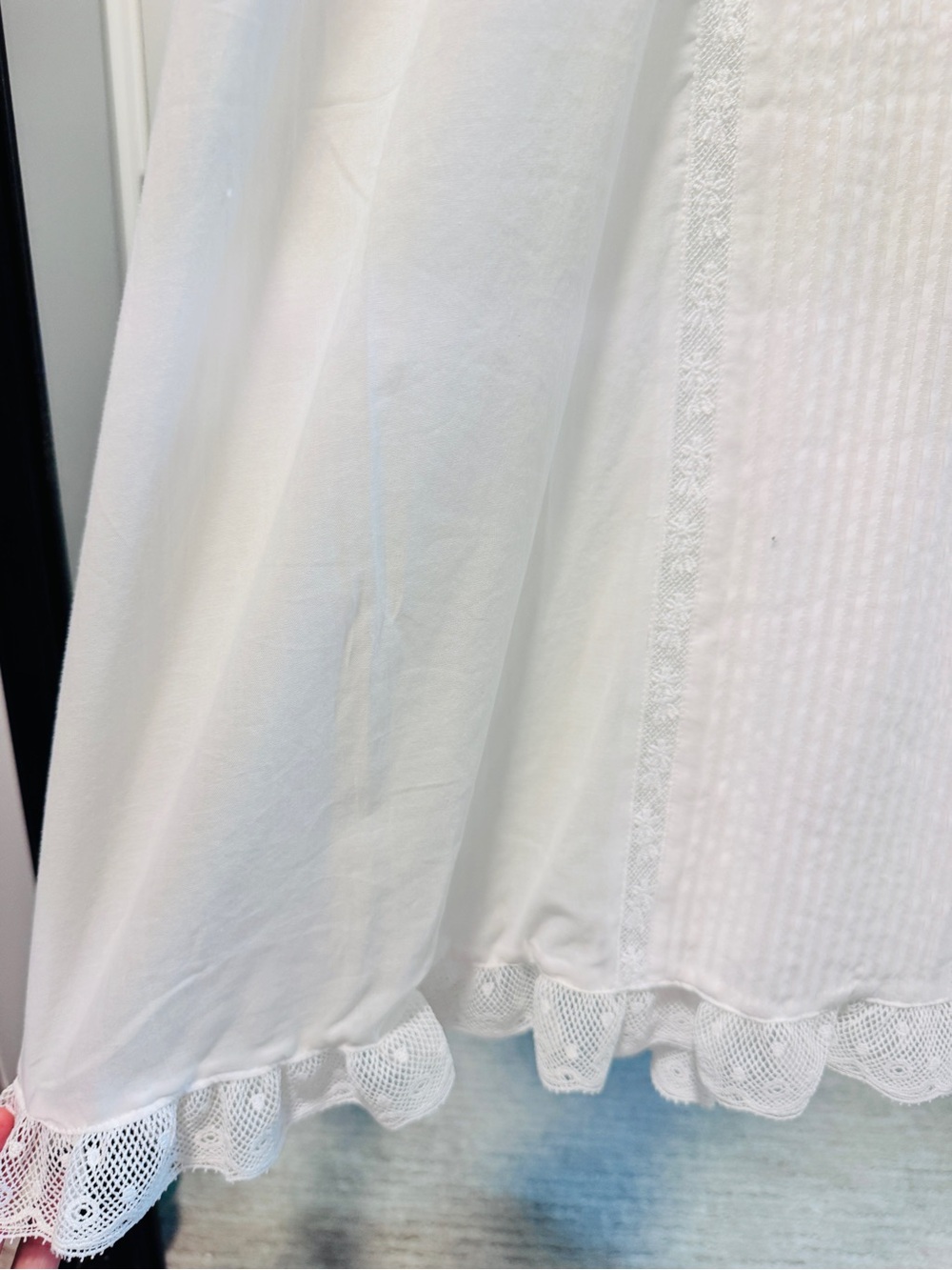 House of Harlow 1960 White Eyelit Embroidered Lace Midi Dress - Picture 9 of 9
